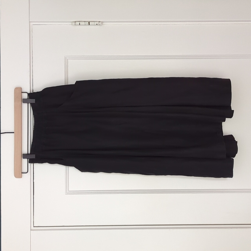 Elizabeth Suzann Clyde Billow Skirt in Midweight Linen - Black / XS